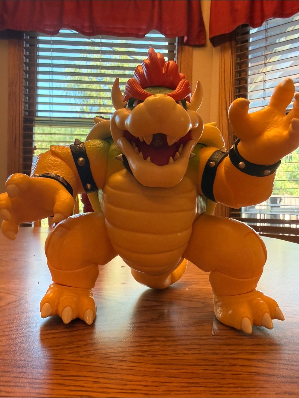 Rare Light up, fire breathing, moveable Bowser action figure toy